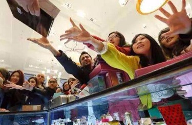 处女女神黄片视频中国人依然爱赴日旅游 消费已由爆买转向网购